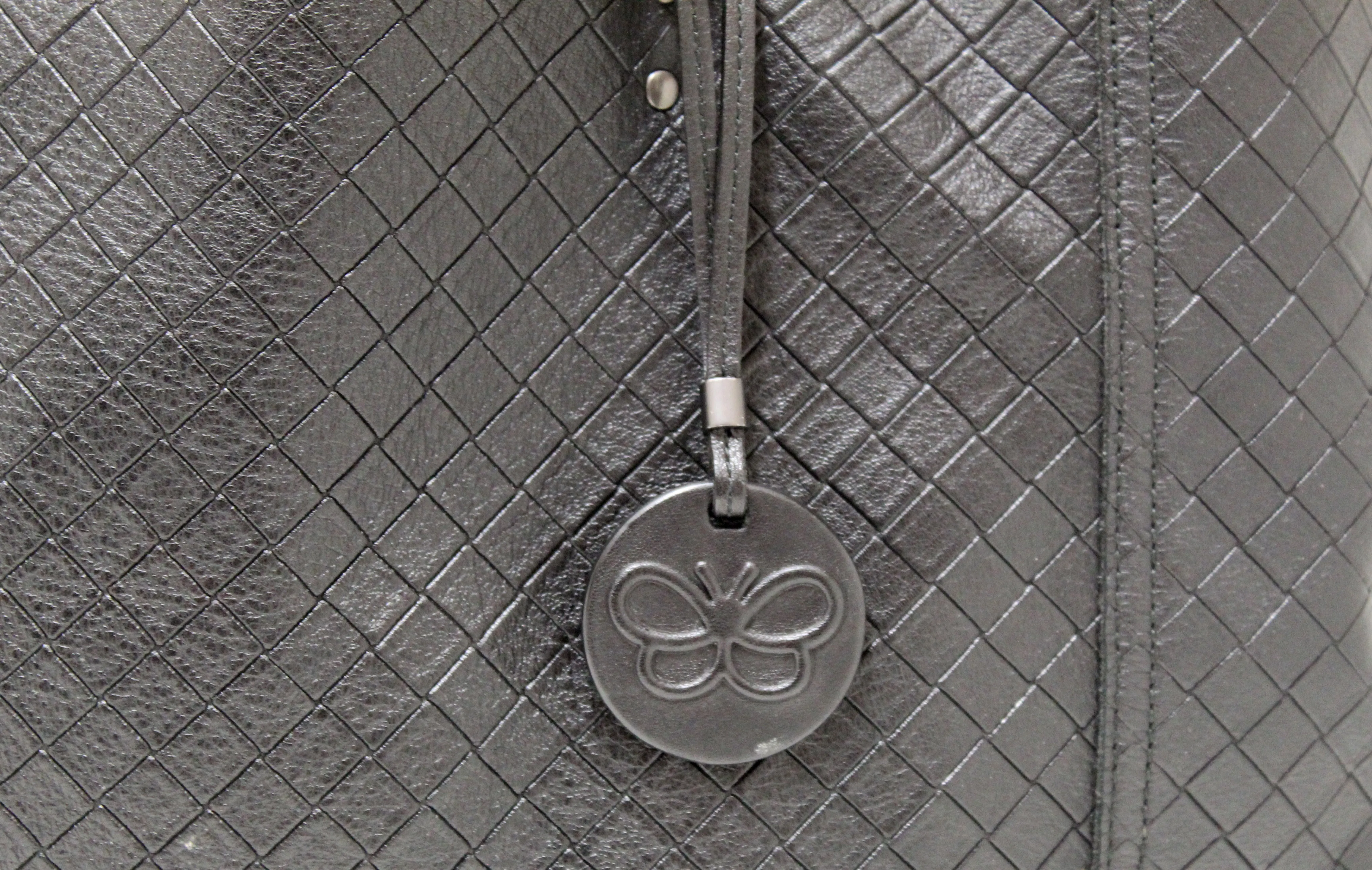 Authentic Bottega Veneta Intrecciato Embossed Black Leather Tote