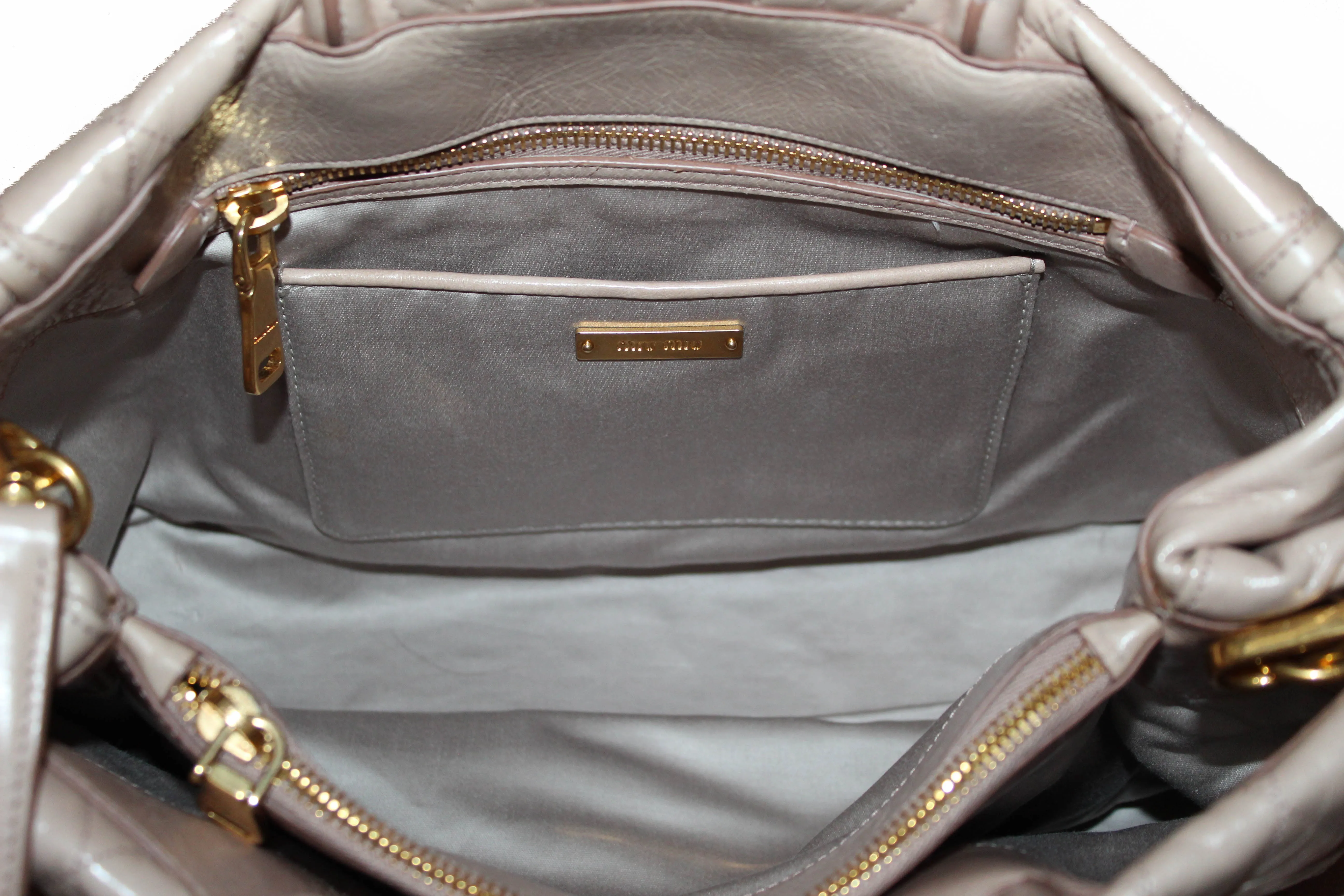 Authentic Miu Miu Cipria Vitello Shine Trapu Leather Hand Bag/Shoulder Bag