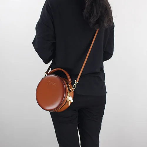 Black Leather Circle Crossbody Bag - Stylish Round Purse