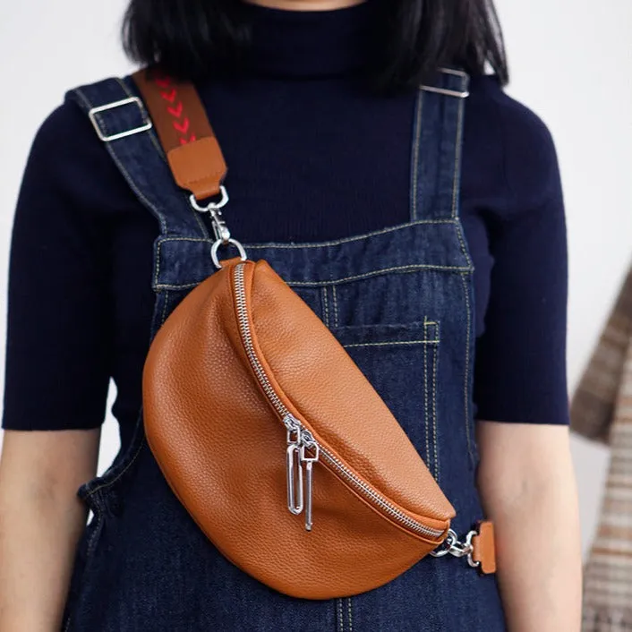 Chic Women's Crossbody Chest Bag Leather Sling Pack For Women