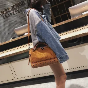 Large Capacity Rivet Tote Bag