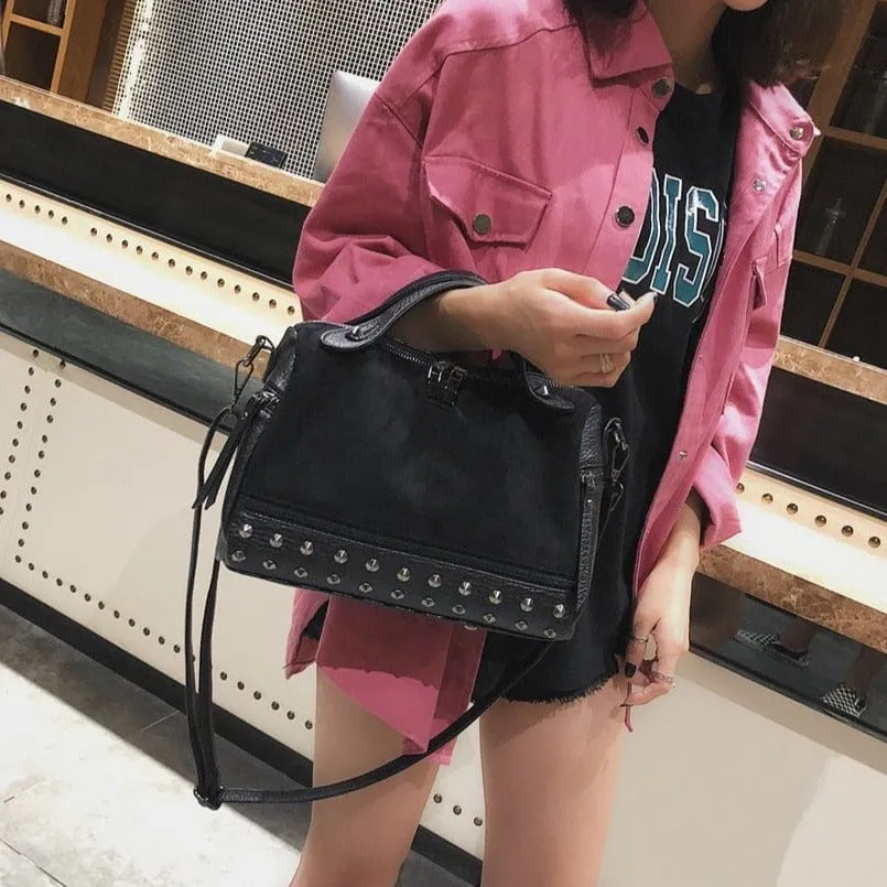 Large Capacity Rivet Tote Bag