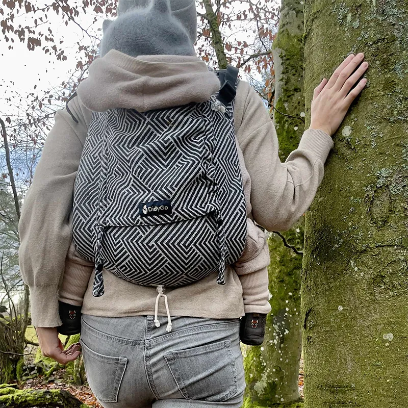 Metro Monochrome DidyGo Onbuhimo by Didymos
