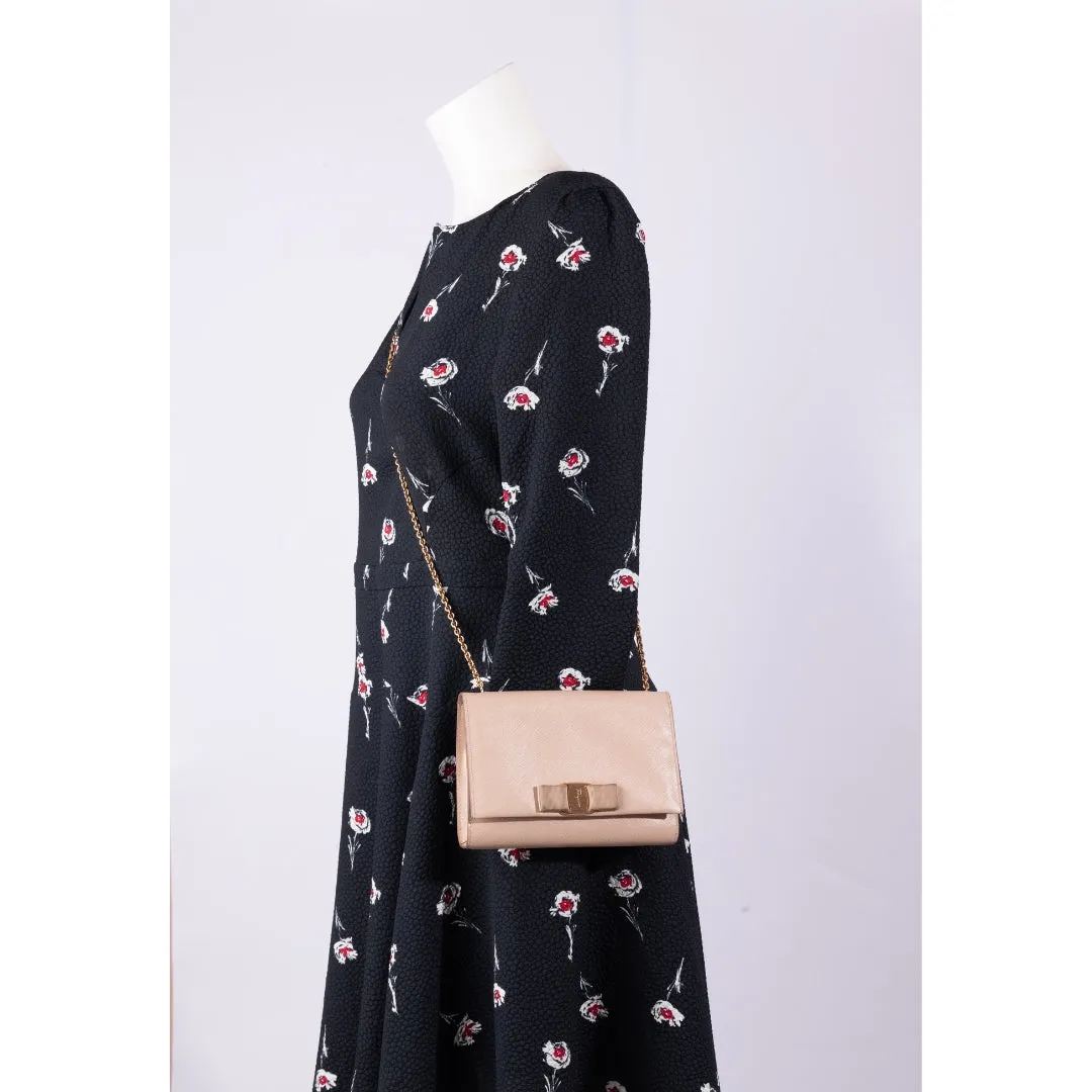 Salvatore Ferragamo Beige Leather Vara Bow Crossbody Bag