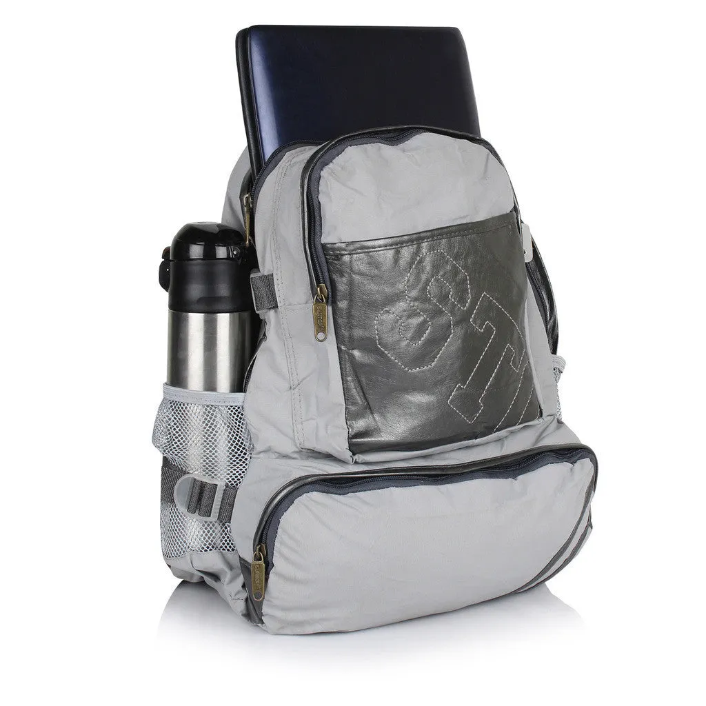 Suntop A95 17 L Backpack(Cream and Silver)